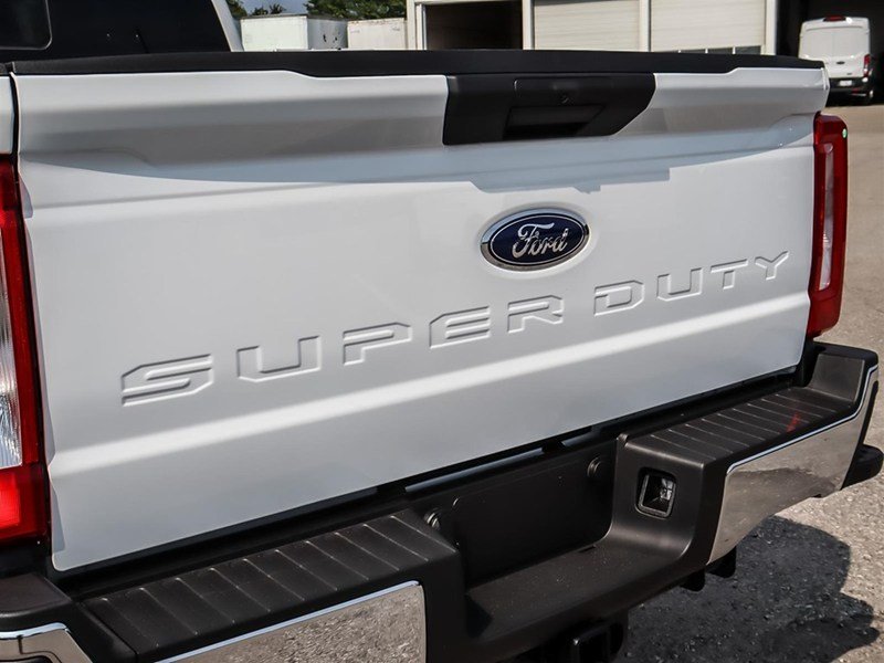 2026 Ford Super Duty F-250 Srw XLT 4WD Crew Cab 6.75' Box