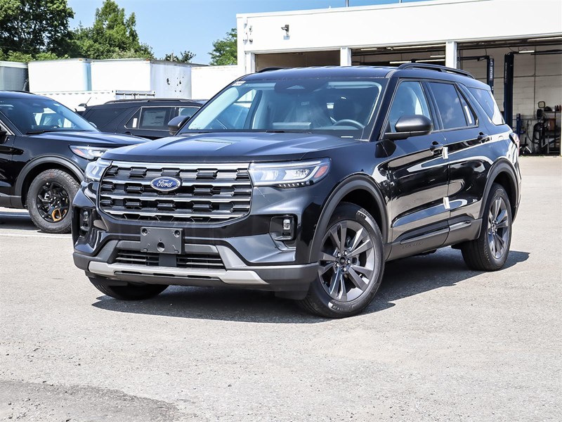 2026 Ford Explorer Active W/200A Pkg 4WD