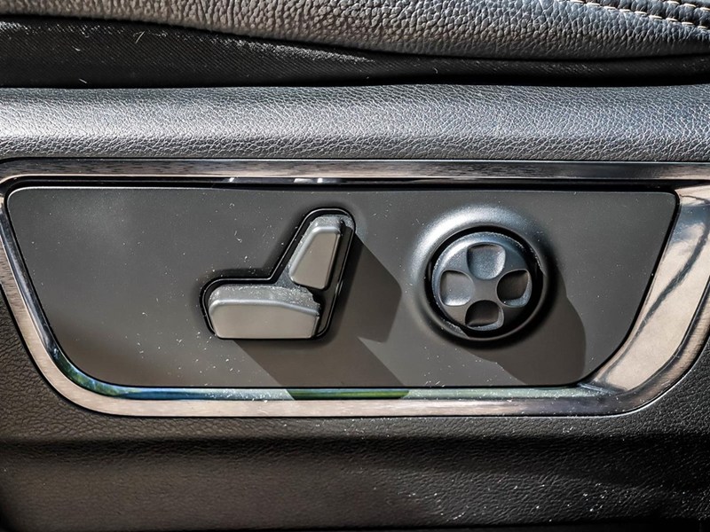 2022 Ram 1500 Limited 4X4 Crew Cab 5'7