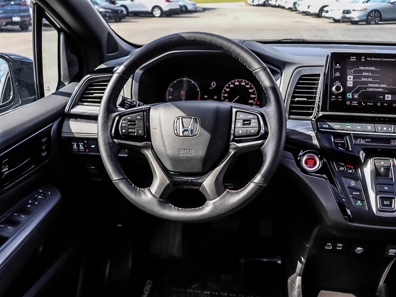 2025 Honda Odyssey Black Edition Auto