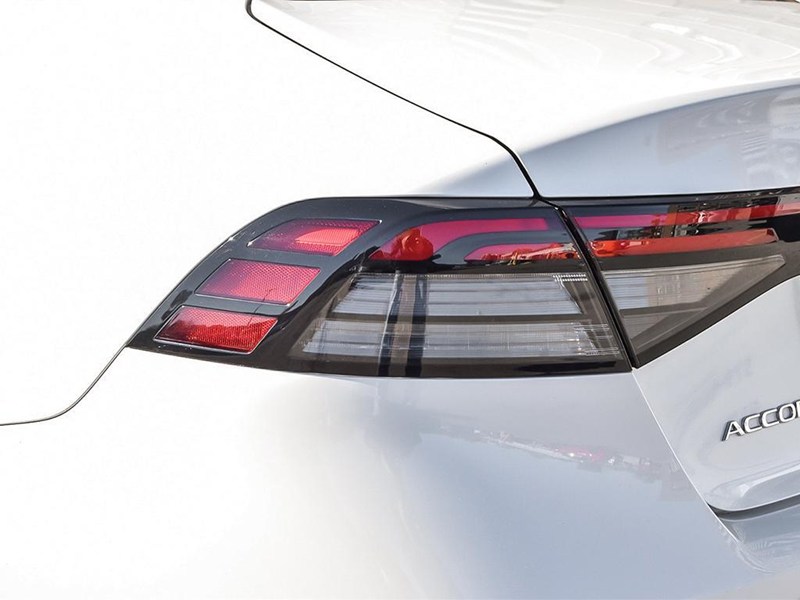 2026 Honda Accord Hybrid Touring Ecvt
