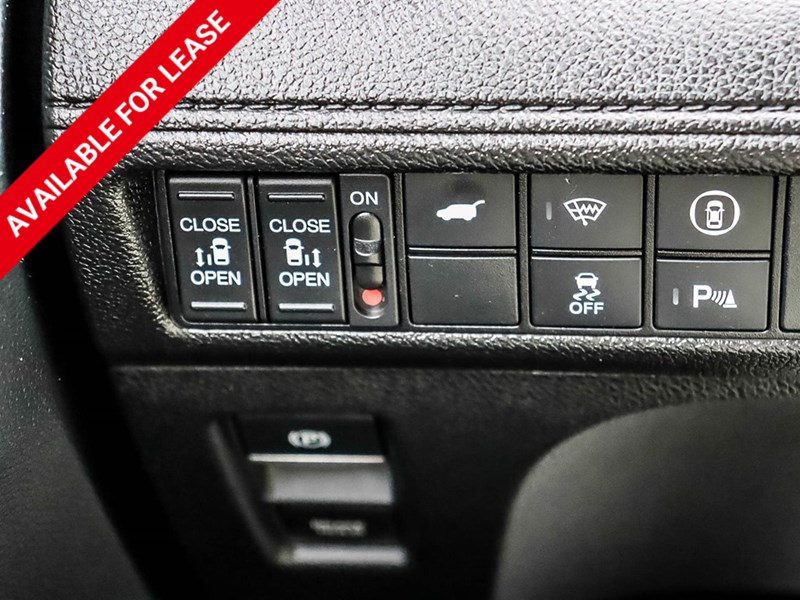 2024 Honda Odyssey Touring Auto