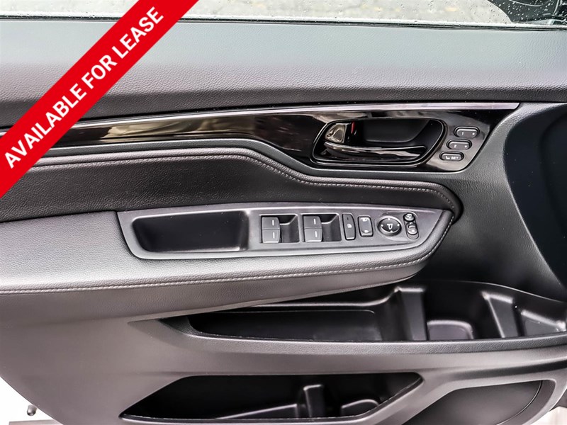 2024 Honda Odyssey Touring Auto