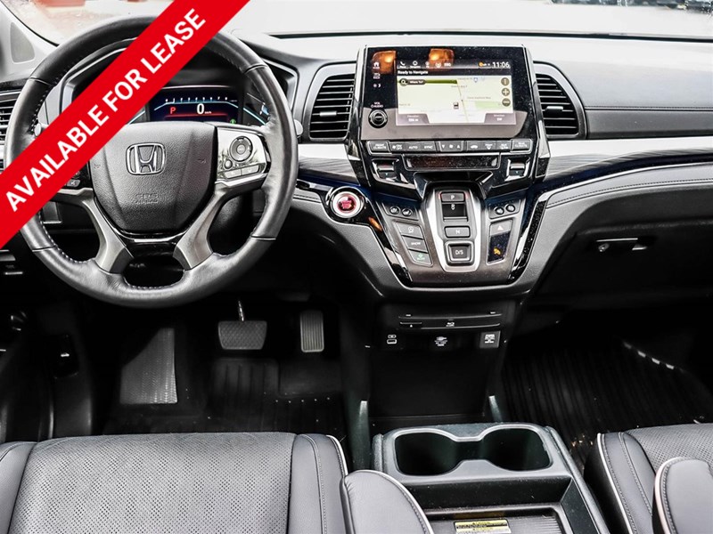 2024 Honda Odyssey Touring Auto