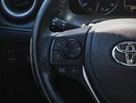 2018 Toyota Rav4 FWD Xle/ Super Low Km/Blind Spot