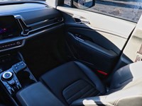 2024 Kia Sportage PHEV SX AWD | Leather | Sunroof | EV Mode | Carplay