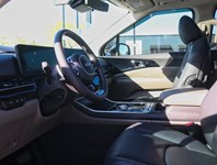 2025 Kia Carnival Hev Sx+ Hev/Captains Chair/1000Km/Tank