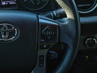 2022 Toyota Tacoma TRD Sport Prem / Sunroof/Clean Carfax