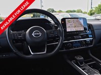 2023 Nissan Pathfinder SL | Leather | Sunroof | ProPilot | Winter Tires