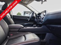 2023 Nissan Pathfinder SL | Leather | Sunroof | ProPilot | Winter Tires