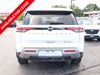 2023 Nissan Pathfinder SL | Leather | Sunroof | ProPilot | Winter Tires