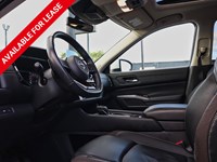 2023 Nissan Pathfinder SL | Leather | Sunroof | ProPilot | Winter Tires