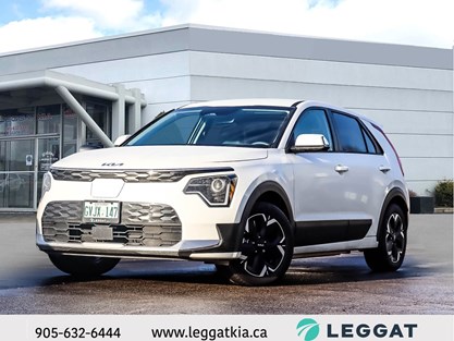 2023 Kia Niro EV Premium | Sunroof | Carplay | Dual Zone Climate