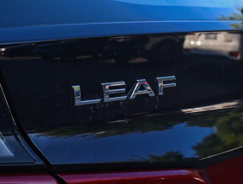 2018 Nissan Leaf SL Hatchback