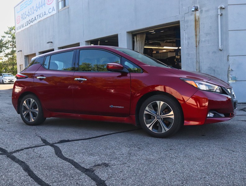 2018 Nissan Leaf SL Hatchback