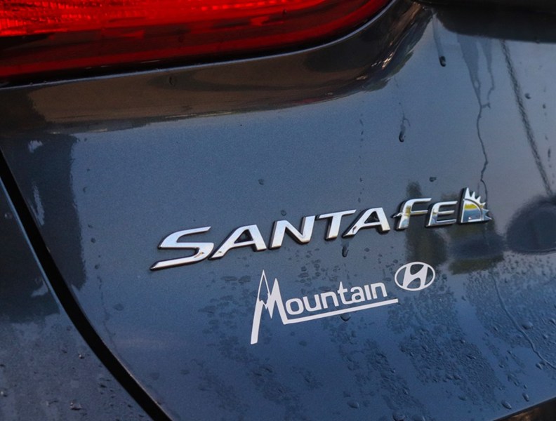 2020 Hyundai Santa Fe 2.4L Preferred AWD W/Sun/Leather Package
