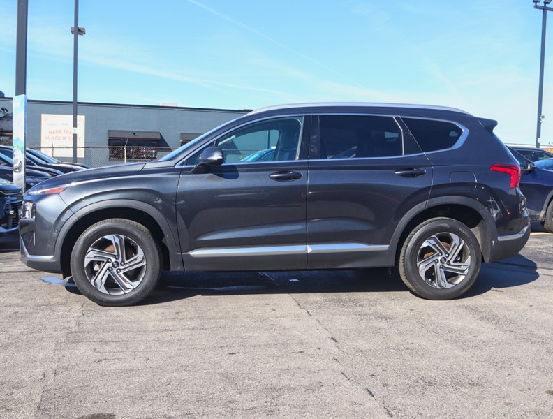 2022 Hyundai Santa Fe Trend Awd/Leather/Roof/Clean Carfax