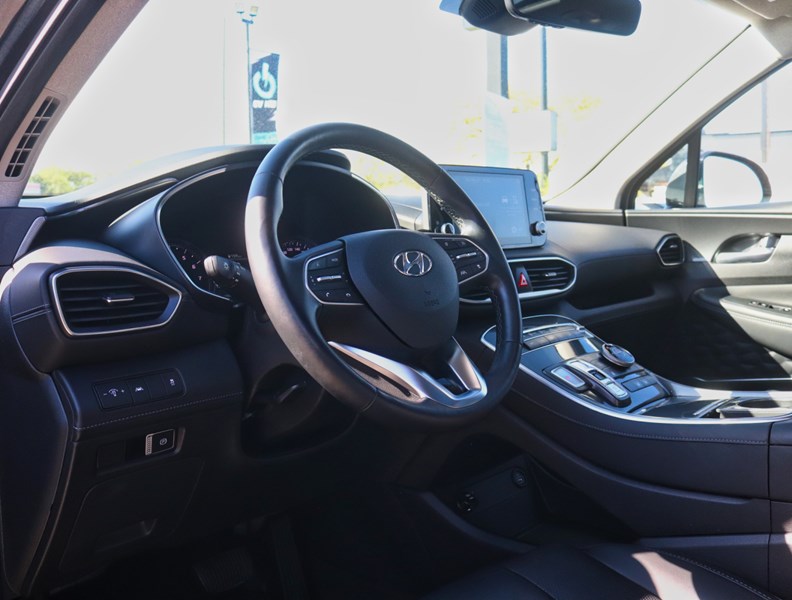 2022 Hyundai Santa Fe Trend Awd/Leather/Roof/Clean Carfax