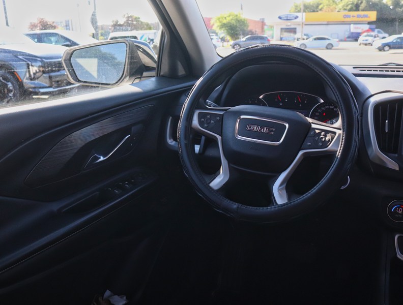 2023 Gmc Terrain AWD 4Dr Sle/One Owner/R/Local Trade