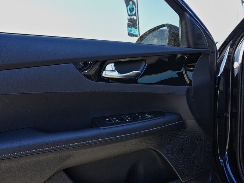 2024 Kia Forte5 Heated Steering | Best-In-Class Cargo Room |