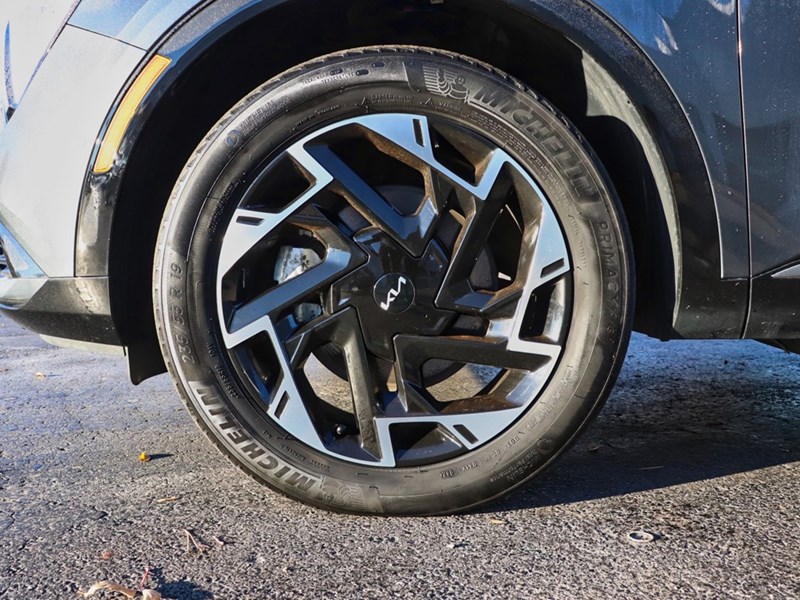 2024 Kia Sportage PHEV SX AWD | Leather | Sunroof | EV Mode | Carplay