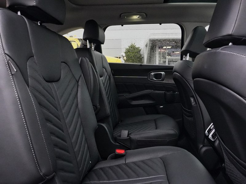 2025 Kia Sorento X-Line Limited | Demo 4.49% | Certified Pre-Owned