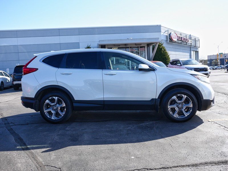 2018 Honda Cr-V No Accidents | One Owner | 2 Sets Of Tires