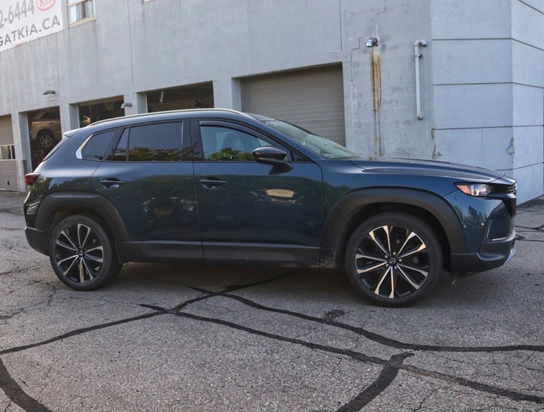 2023 Mazda Cx-50 GT W/Turbo Awd/Pano Roof/Cooling Seats/Navi/6.99%