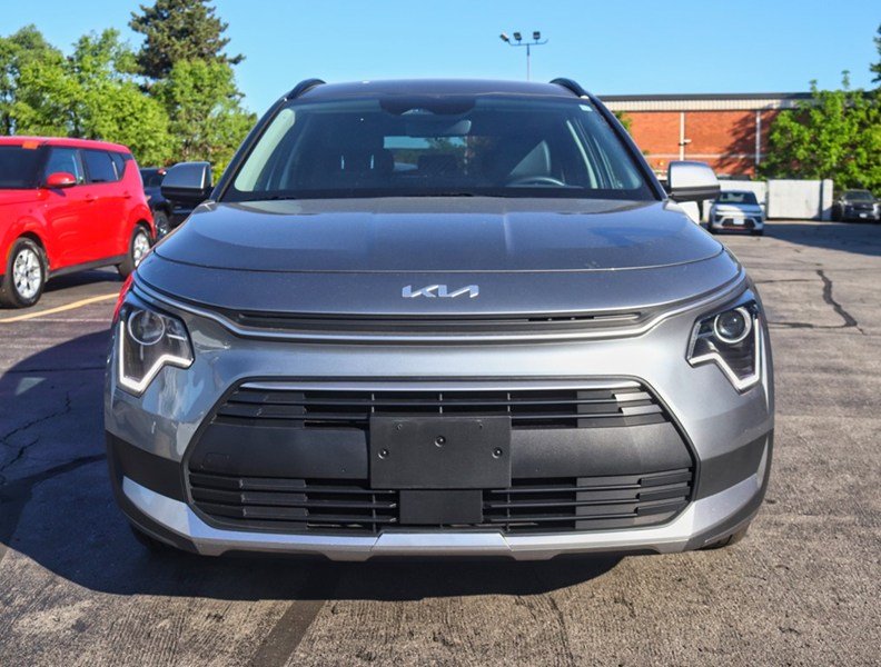 2024 Kia Niro Plug-In Hybrid 1000Km/Tank/Best In Class Cargo/Off-Lease