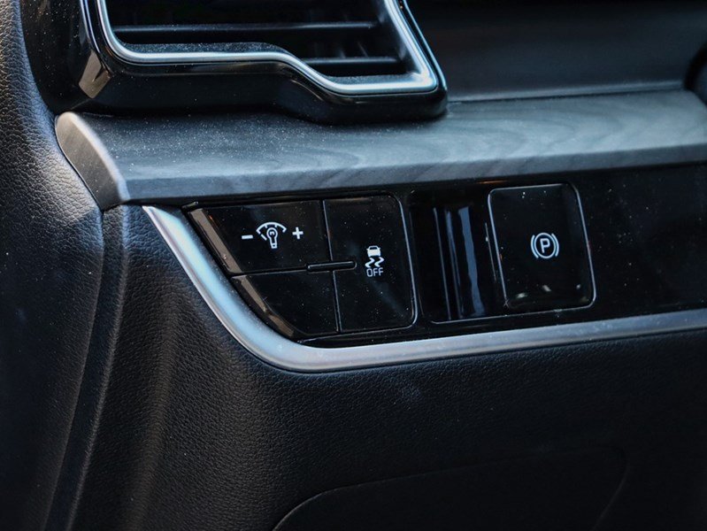 2024 Kia Sportage Off-Lease | Leather Interior | Cpo Eligible |Mint