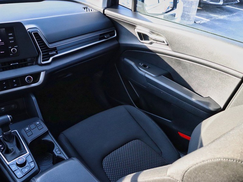 2024 Kia Sportage Clean Carfax | Heated Seats |Cpo
