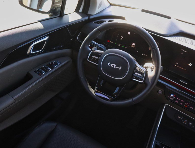 2025 Kia Carnival Hev Sx+ Hev/Captains Chair/1000Km/Tank