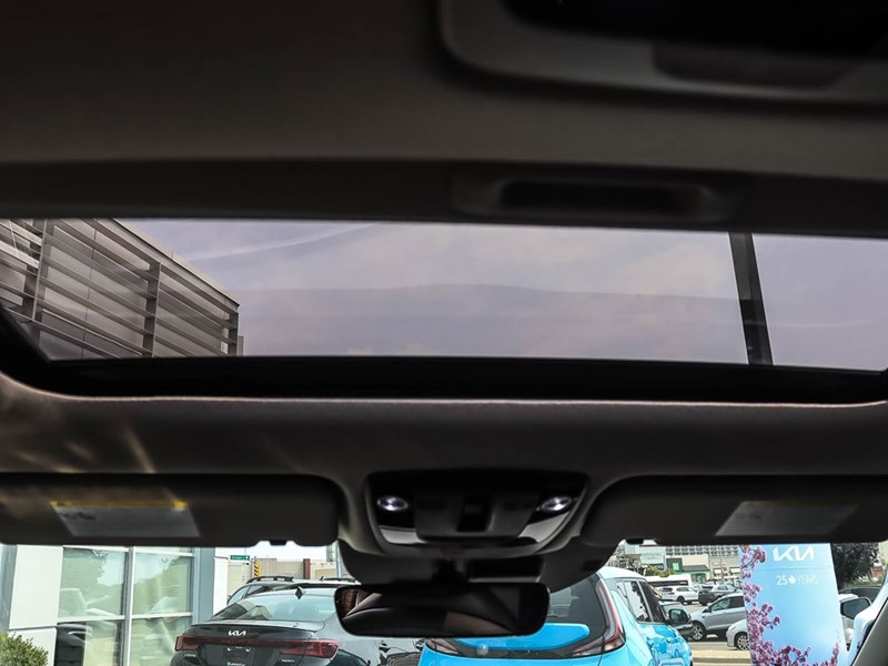 2024 Kia Niro EV Wave Demo | Sunroof | Push Start |  Carplay | GPS