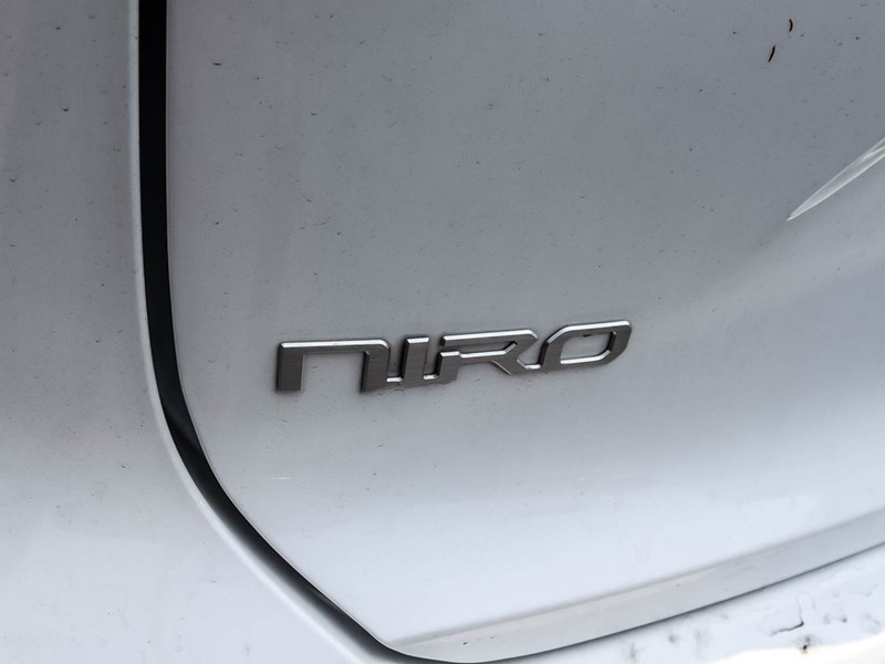 2024 Kia Niro EV Wave Demo | Sunroof | Push Start |  Carplay | GPS