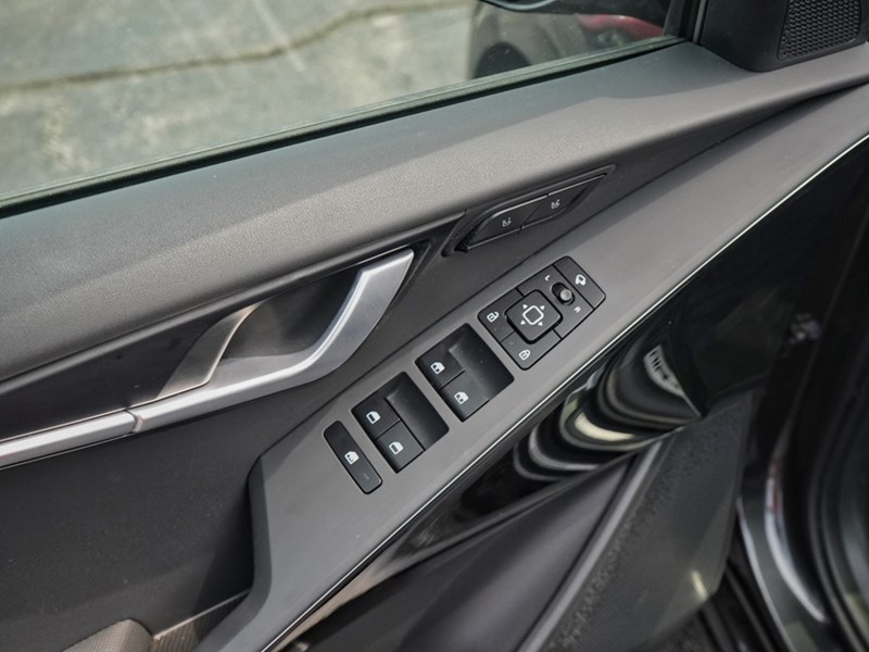 2024 Kia Niro EV Wave Demo | Sunroof | Push Start |  Carplay | GPS