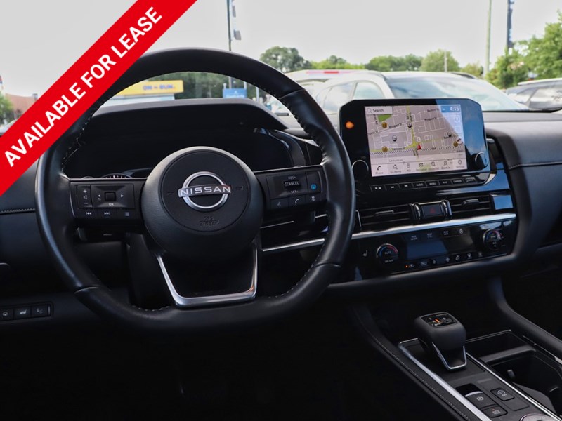 2023 Nissan Pathfinder SL | Leather | Sunroof | ProPilot | Winter Tires