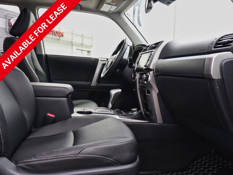 2023 Toyota 4Runner TRD Sport 4WD | Safety Sense | Carplay