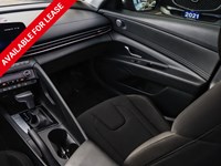 2023 Hyundai Elantra Preferred