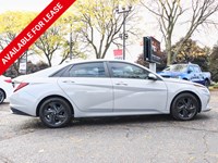 2023 Hyundai Elantra Preferred