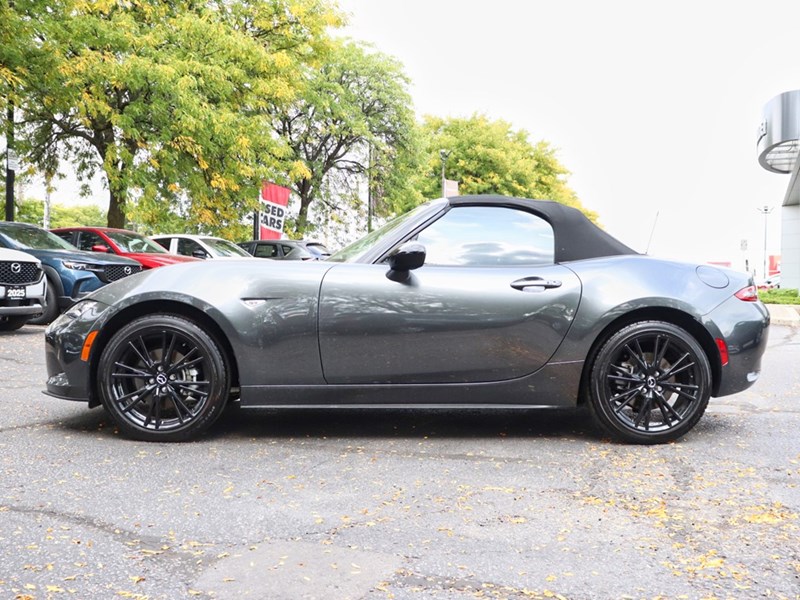 2024 Mazda MX-5 GS- AUTOMATIC