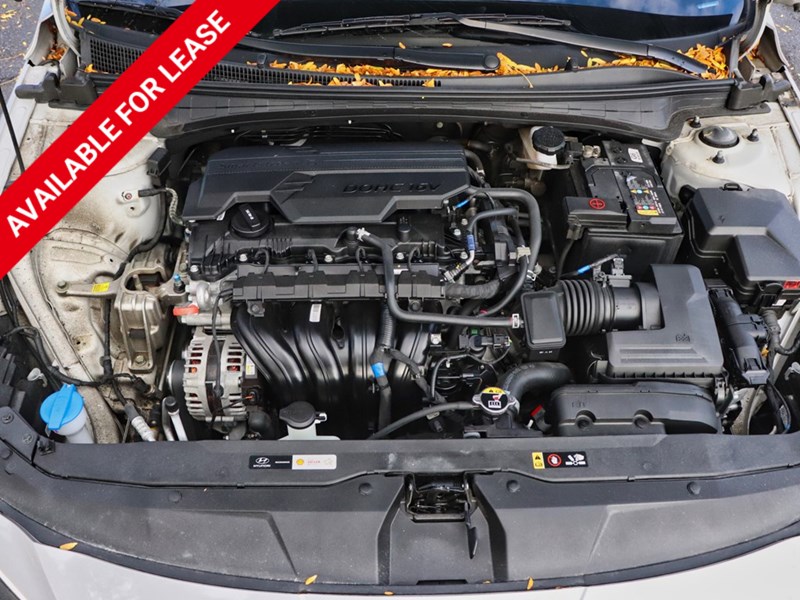 2023 Hyundai Elantra Preferred