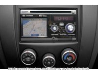 2009 Hyundai Tucson FWD 4Dr I4 Man L Interior Shot 2