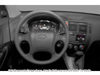 2009 Hyundai Tucson FWD 4Dr I4 Man L Interior Shot 3