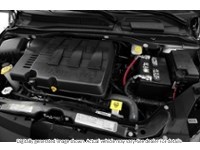 2011 Volkswagen Routan 4Dr Wgn Comfortline Exterior Shot 3