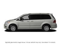 2011 Volkswagen Routan 4Dr Wgn Comfortline Exterior Shot 12