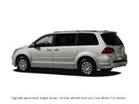 2011 Volkswagen Routan 4Dr Wgn Comfortline Exterior Shot 13