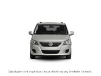 2011 Volkswagen Routan 4Dr Wgn Comfortline Exterior Shot 18