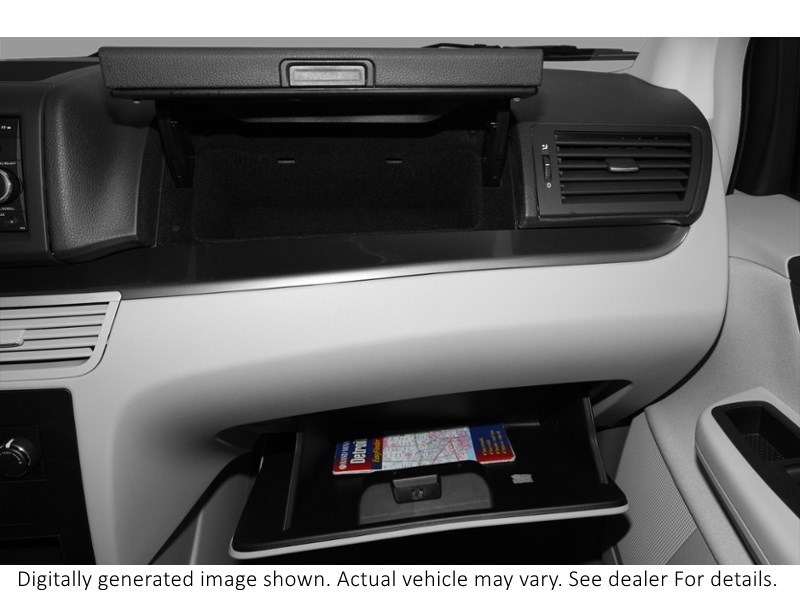 2011 Volkswagen Routan 4Dr Wgn Comfortline Interior Shot 4