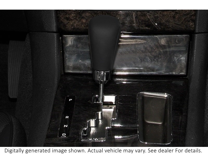 2013 Chrysler 300 4Dr Sdn Touring RWD Exterior Shot 9