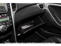 2013 Hyundai Elantra Gt 5Dr Hb Auto Gls Interior Shot 4
